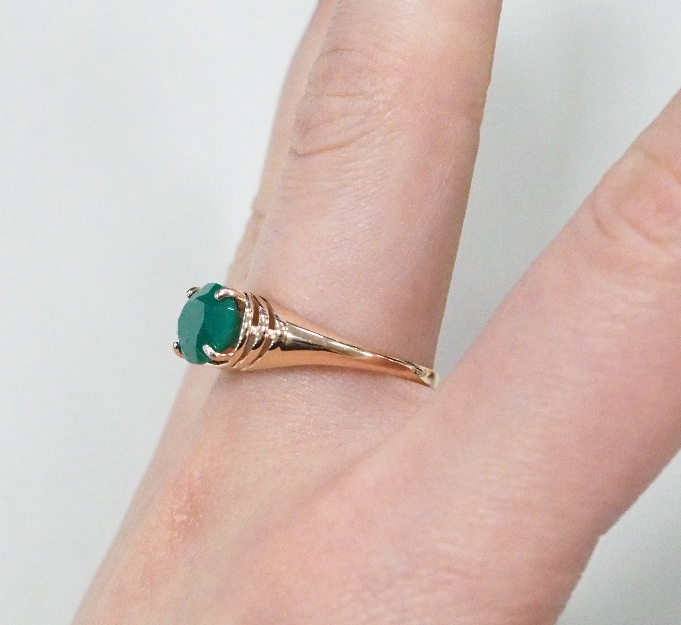Серебряное кольцо с агатом